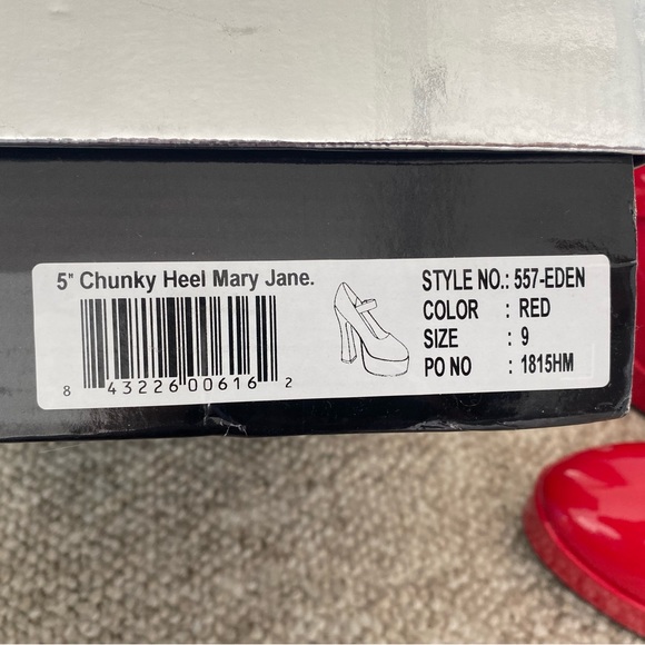 Chunky Heel Mary Jane - Picture 3 of 3